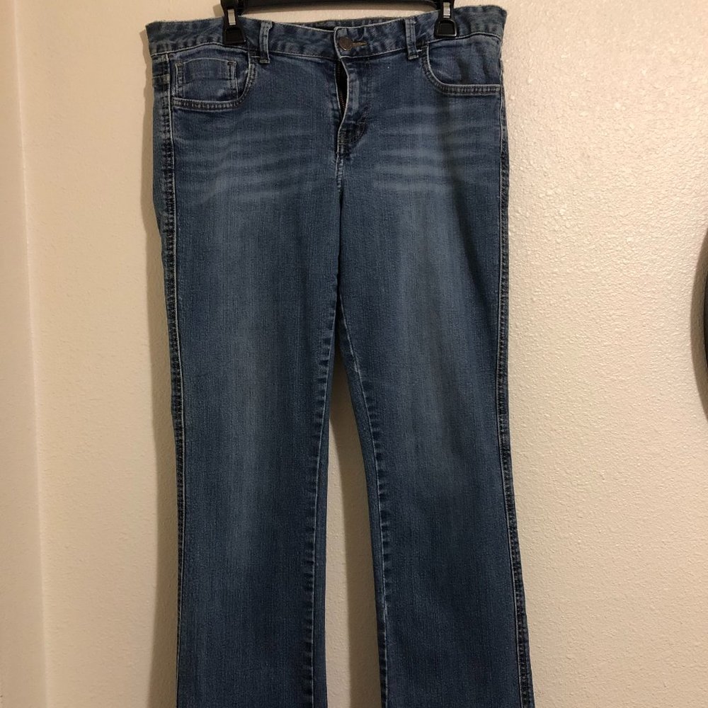 CALVIN KLEIN JEANS